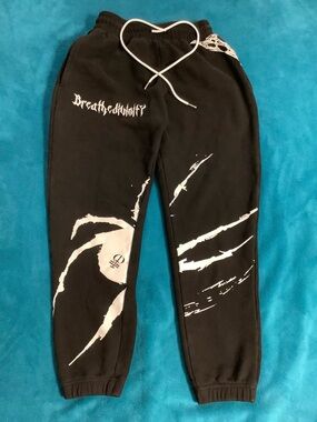 Breathe Divinity Cotton Spyder Graphic Cropped Jogger Sweatpants 22 x 24 x 12